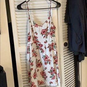 H&M White and flower dress